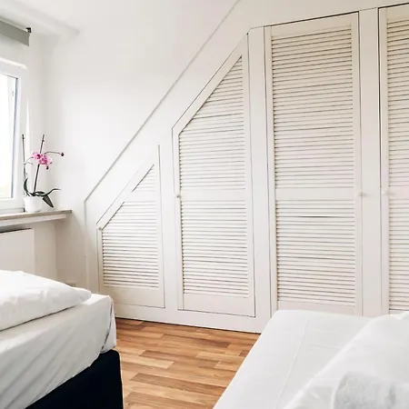 Heimathafen Solituede - Foerdeblick - Komfortable Mit Balkon Und Meerblick Mit 3 Schlafzimmern 아파트 *