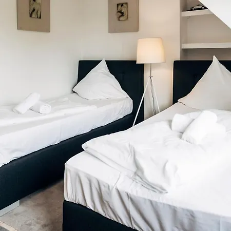 Heimathafen Solituede - Foerdeblick - Komfortable Mit Balkon Und Meerblick Mit 3 Schlafzimmern Apartman