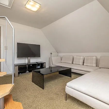 Heimathafen Solituede - Foerdeblick - Komfortable Mit Balkon Und Meerblick Mit 3 Schlafzimmern Apartment Flensburg